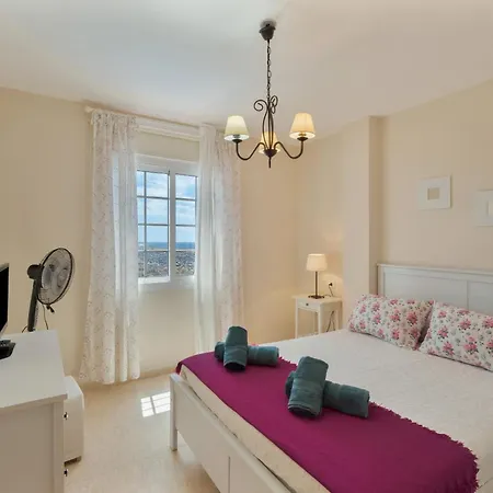 Tus Vacaciones En Callao Apartment *
